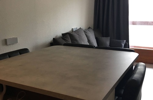Arc-2000 Apartment | Arcs 2000: Ski-to-Feet Apartment