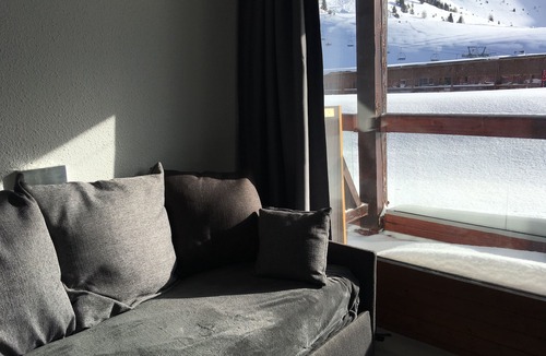 Arc-2000 Apartment | Arcs 2000: Ski-to-Feet Apartment