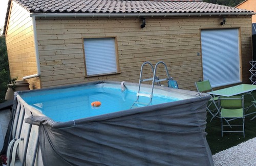 Saint-Bres House | Ardèche border chalet