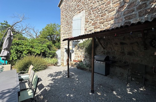 Les Salelles House | Ardèche house sleeps 12, ideal for large families