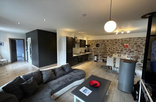 Usclades-et-Rieutord House | Ardèche maison 12 personnes