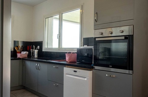 Tauriers House | Ardèche Home - Gite le Nid - Comfortable house with swimming pool, rated 4*.