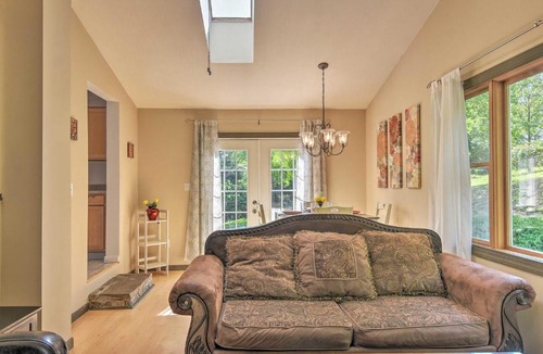 Arden House | Arden Cottage with Fire Pit - 11 Mi to Asheville