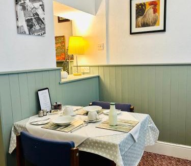 Arundel House | Arden House