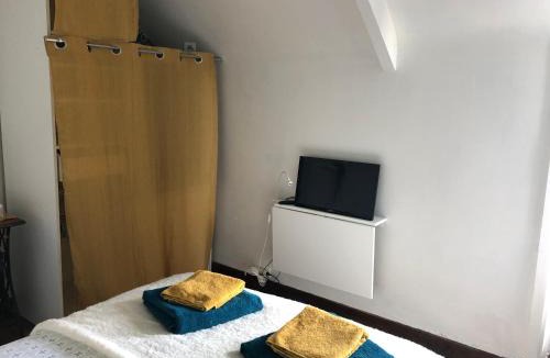 Pleslin-Trigavou Bed & Breakfast | ardoises et agapanthes