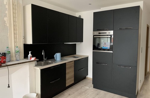 Ardres Apartment | Ardres Superbe f2 Neuf Hyper Centre rez de Jardin