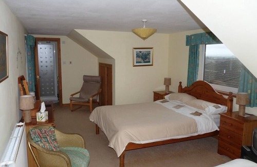 Mauchline Bed & Breakfast | Ardwell Bed & Breakfast