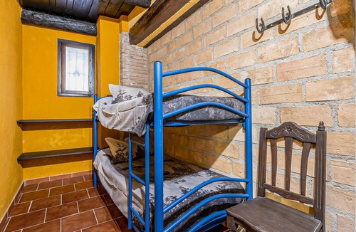 Moclin House | Are you looking for a good vacation home away from the stress of everyday life? Then this house with