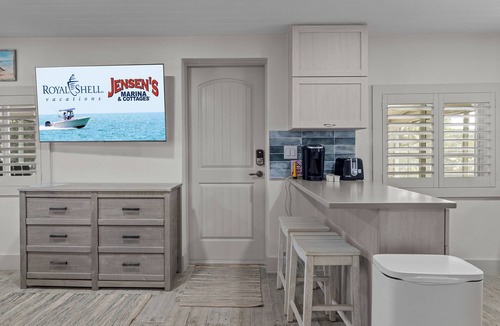 Captiva Cottage | Are you looking for a quaint fishing village in the heart of Captiva Island? - Jensen's Cottage #02