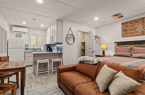 Captiva Cottage | Are you looking for a quaint fishing village in the heart of Captiva Island? - Jensen's Cottage #07