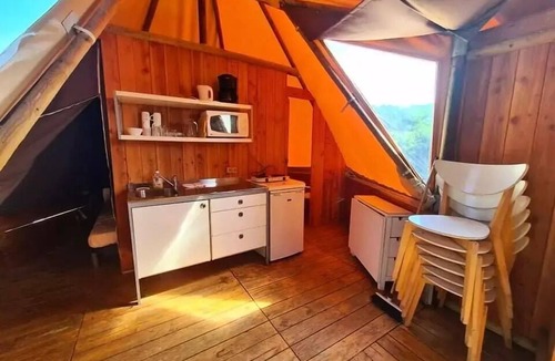 Estipouy House | Area of Escapa * - Teepee Lodge 7 people