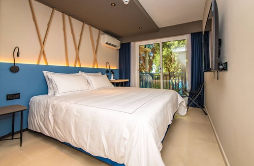 Pula Hotel | Arena Verudela Beach Apartments