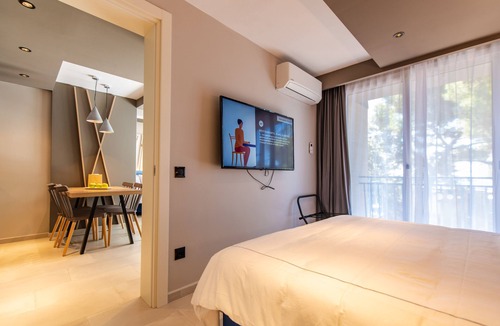 Pula Hotel | Arena Verudela Beach Apartments