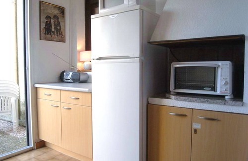 Argeles Plage Apartment | Argelès-sur-Mer: Cozy 1BR Apt w/Terrace, Pool, Tennis, 500m from Beach, Parking