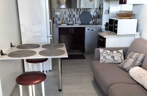 Argeles Plage Apartment | ARGELES direct beach Apt 2p CLIM