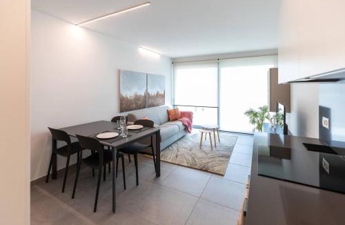 Bellinzona Apartment | Argento Spectacular and Modern 5 for 3 guests -By EasyLife Swiss