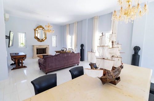 Mantzavinata Villa | Argilea Beach House