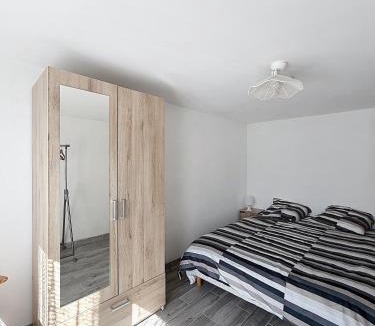 Rue Apartment | Argousier