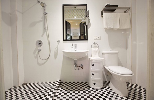 Downtown George Town House | Argus Residence - Newman