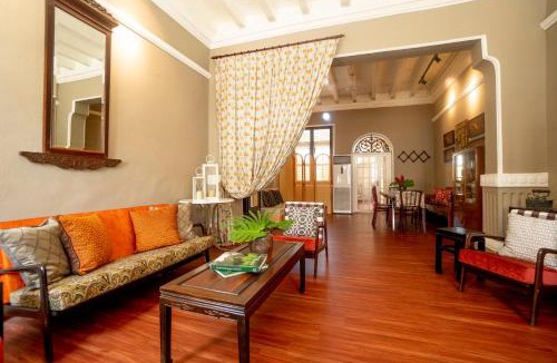 Historic George Town House | Argus Residences