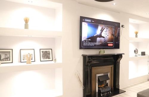 Little Hulton House | Argyleluxe