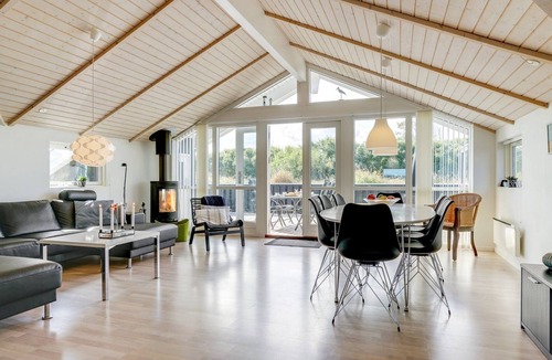 Hirtshals House | "Aria" - 1.2km from the sea by Interhome