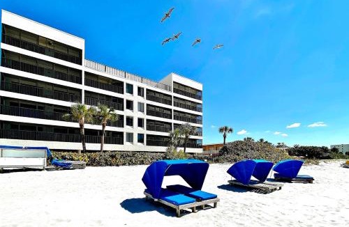 Madeira Beach House | Arie Dam 102