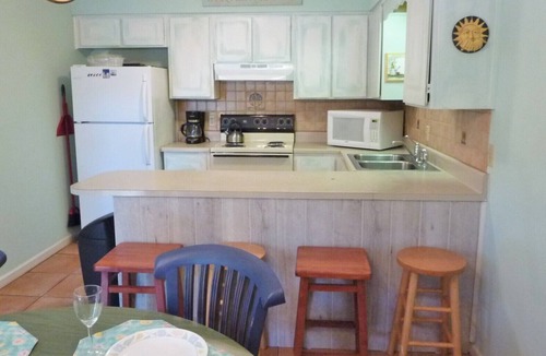 Jekyll Island House | Ariel West Duplex 2 bedrooms, 1 bathroom