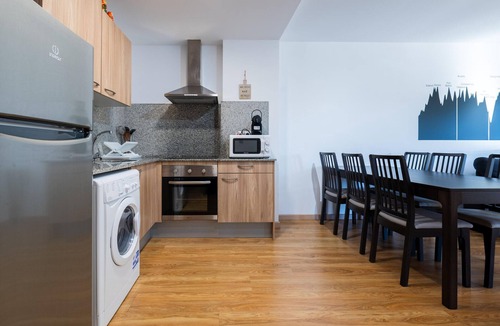 Arinsal Apartment | Arinsal Apartment 4 pers, 2 bdrm, elevator, near lift