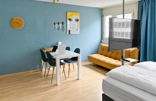 Zug Apartment | ARISER - Zug City View 1 Business Apartment