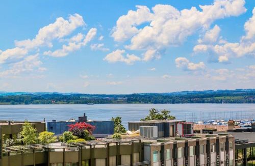 Zug Apartment | ARISER - Zug Lake View Business Apartment