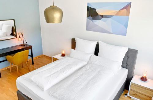 Zug Apartment | ARISER - Zug Mountain View Business Apartment