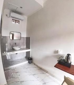 Amlapura House | Arka Homestay Pesagi