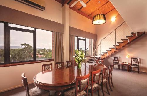 Fullarton Hotel | Arkaba Hotel