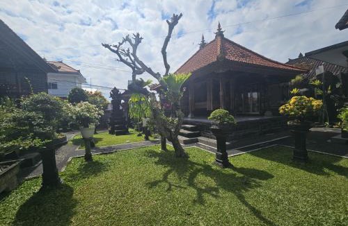Nyambu House | Arkana Homestay