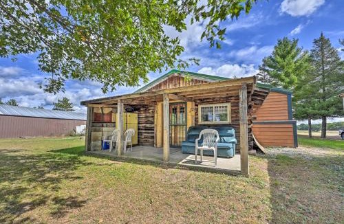 Friendship Apartment | Arkdale Studio Cabin with On-Site ATV Trails!