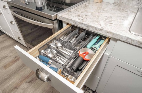 Williamstown Condo | Arkstone Retreat 3