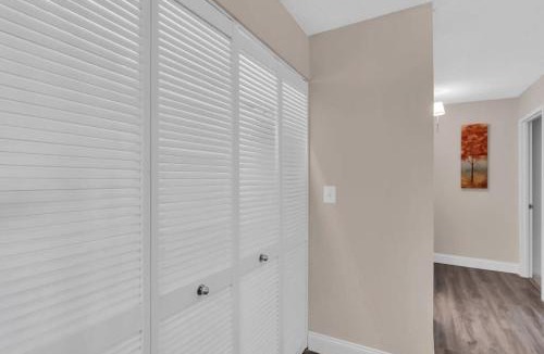 Crystal City Apartment | Arlington 2BR 2Ba Apartment in Crystal City