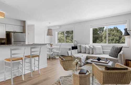 Aurora Highlands House | Arlington Convenience / Spacious & Modern