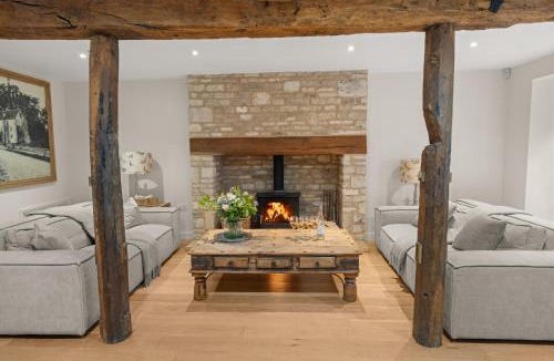 Bibury House | Arlington Mill