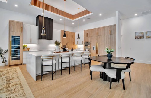 Arlington Park House | Arlington Oasis - Luxury 5 Bed Home, Heated Pool, E-bikes by The Bay & Key Collection