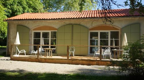 Moncaut Apartment | Armagnac et Cèdre