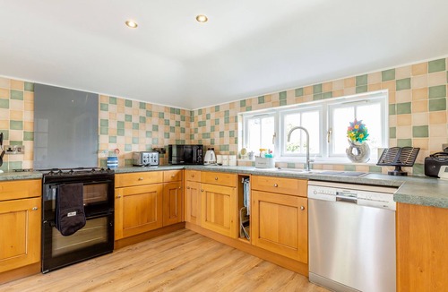 Devoran Cottage | ARMANDO, pet friendly, character holiday cottage in Devoran, Cornwall