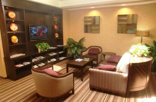 Town of Orangetown Hotel | Armoni Inn & Suites