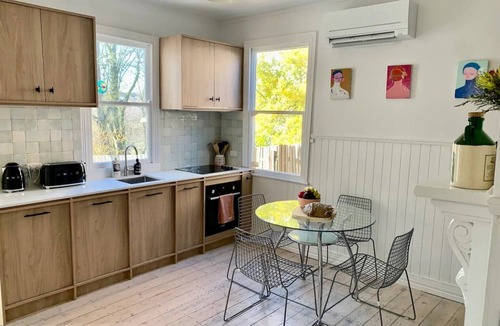 Ballarat Cottage | Armstrong Cottage