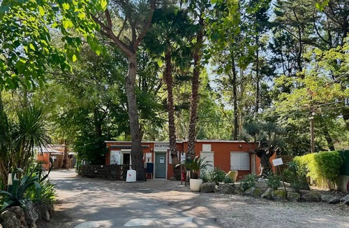 Villeneuve-les-Maguelone House | Arnel Campsite * - Mobile home Loggia Bay - View pond - 2ch - 4 people