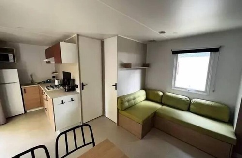 Villeneuve-les-Maguelone House | Arnel Campsite * - Mobile home Riviera Flower - 32m2 - 2 bedrooms 4 people