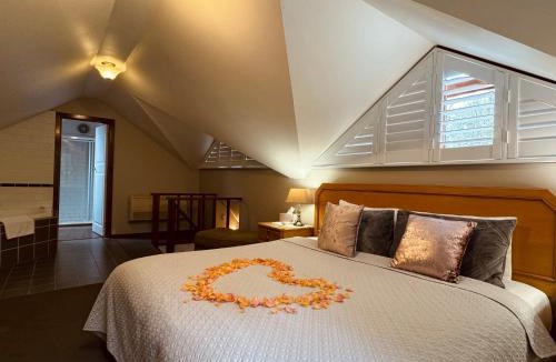 Mount Dandenong Bed & Breakfast | Arnica Views Summit Retreat