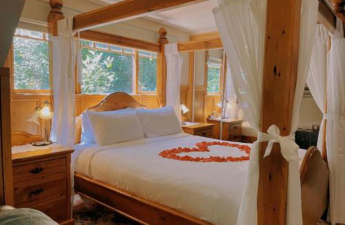 Mount Dandenong Bed & Breakfast | Arnica Views Summit Retreat