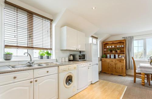 Treyarnon House | Arnold Cottage